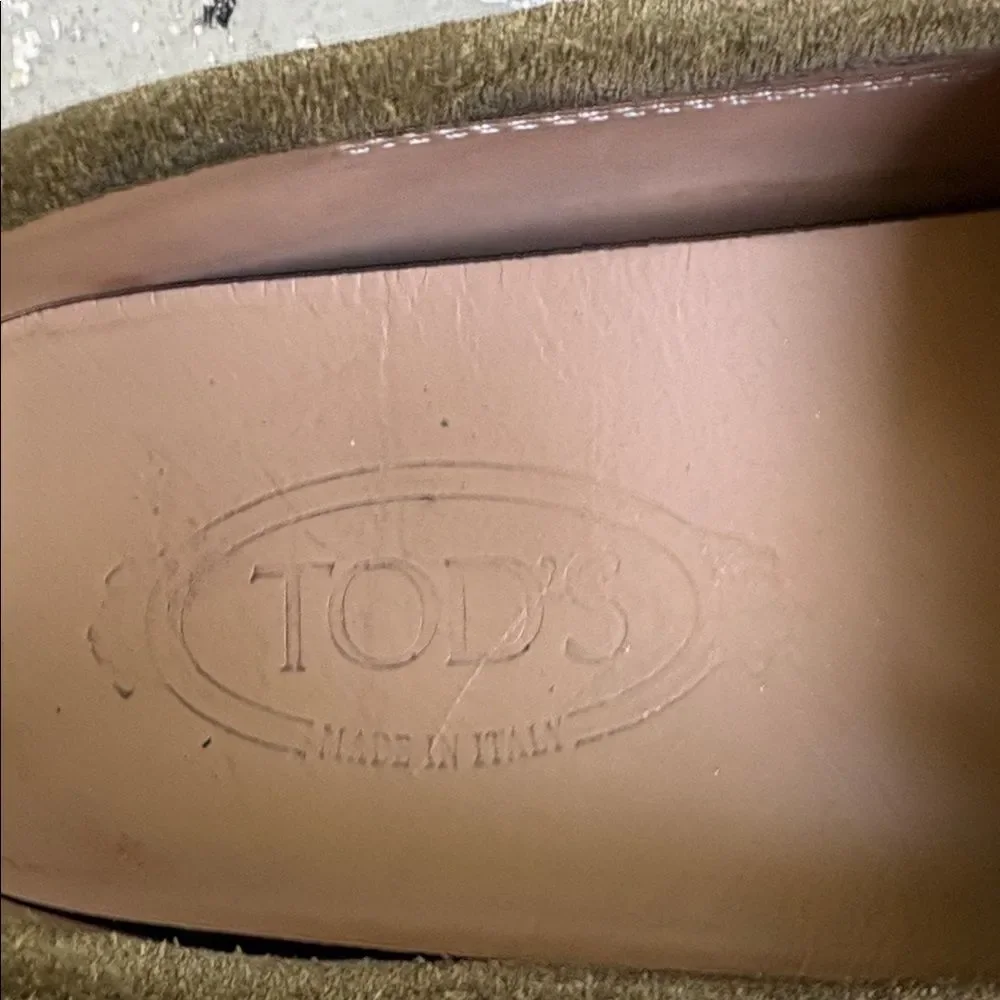 Tod’s Gommino driving suede loafers